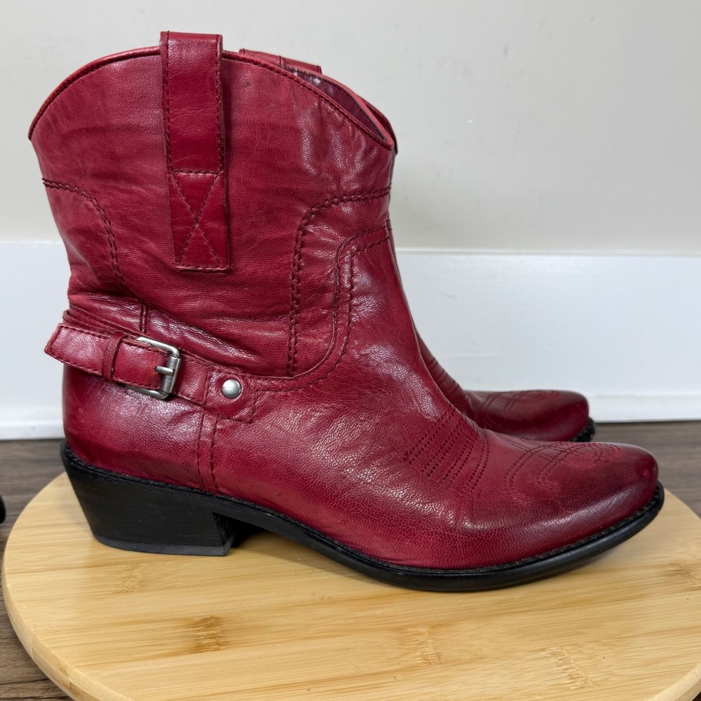 Franco Sarto Western Ankle Boots Womens 9 Red Leather Harness Buckle Cowgirl
